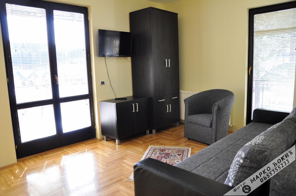 Apartmani Vidic ズラティボール エクステリア 写真