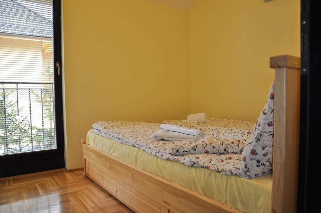 Apartmani Vidic ズラティボール エクステリア 写真